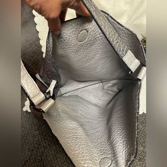 Tote bag - Picture 3 of 11